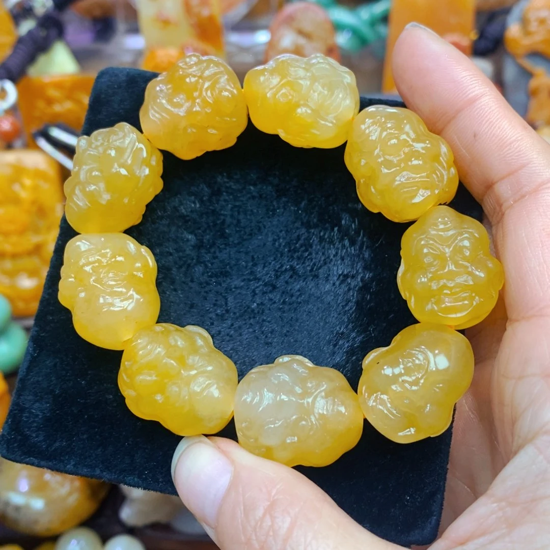 未镶嵌石英质玉（黄龙玉）颈饰
