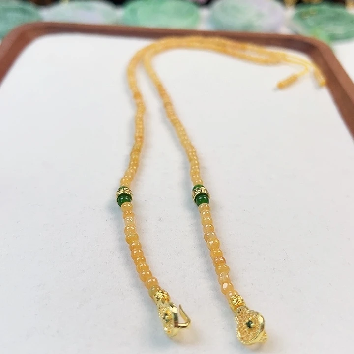 翡翠未镶嵌颈饰项链