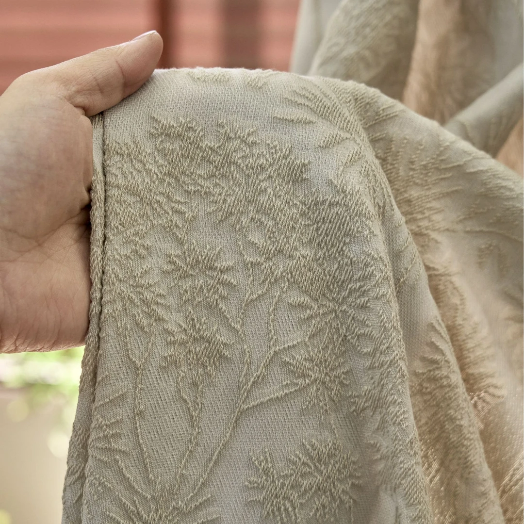 【930-19爱丽舍280】提花窗纱透光不透人高温定型窗纱