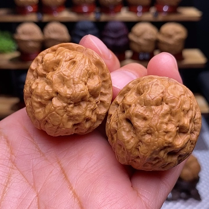 文玩核桃把件麒麟疙瘩包20