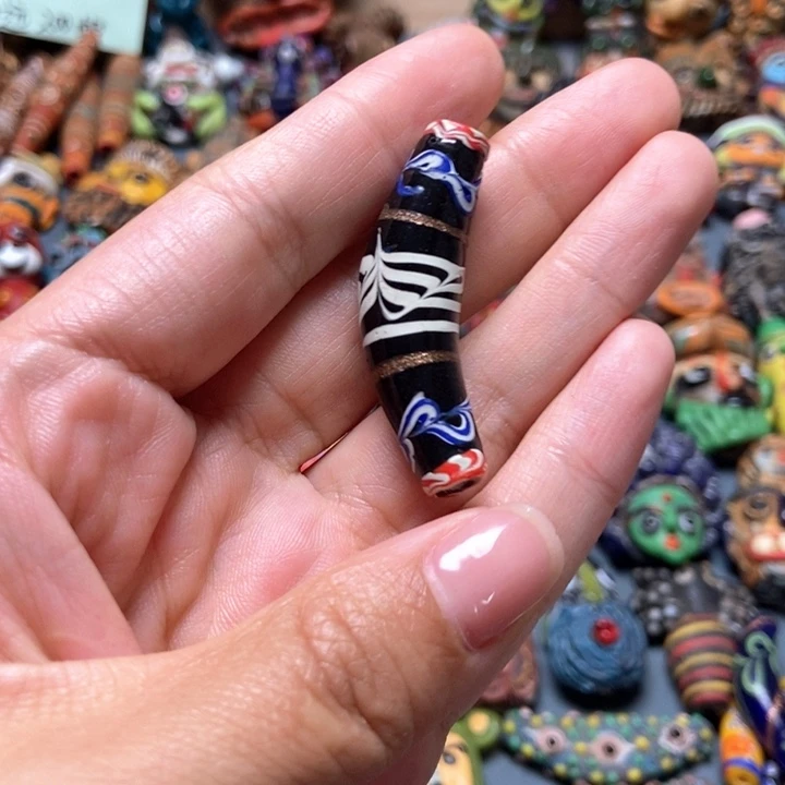 琉璃颈饰印度尼西亚弯管