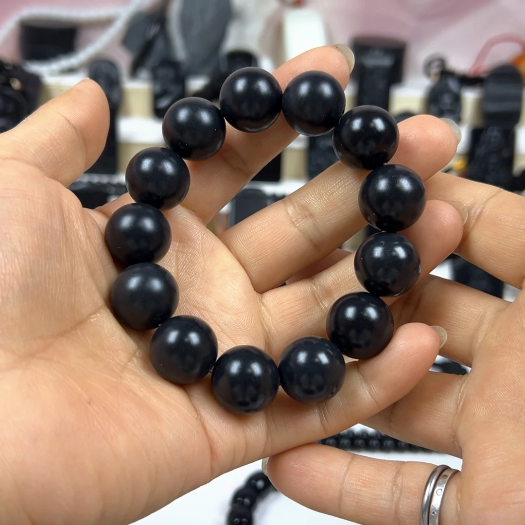 和田玉（墨玉）未镶嵌颈饰卡18圆珠手串