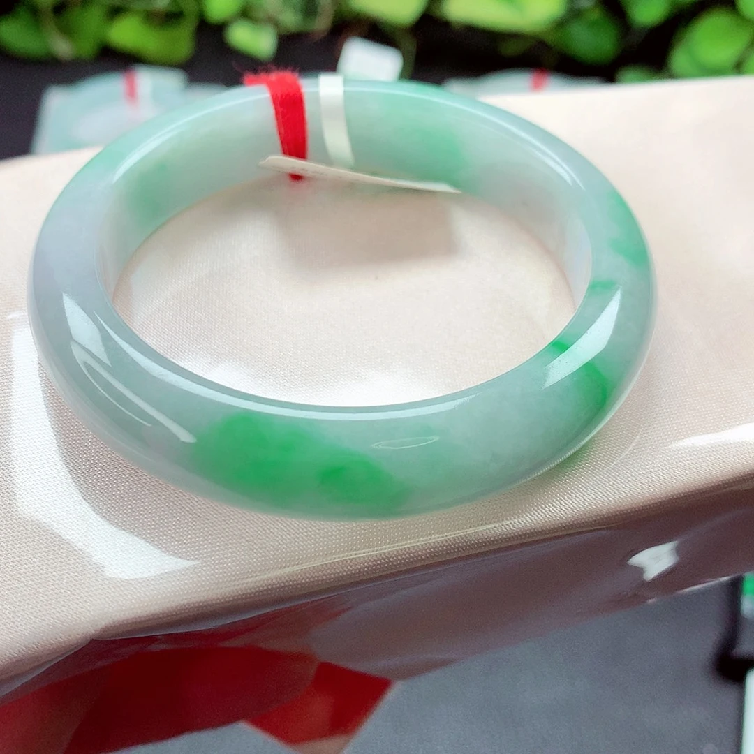 翡翠未镶嵌手镯缅甸天然a货翡翠手镯