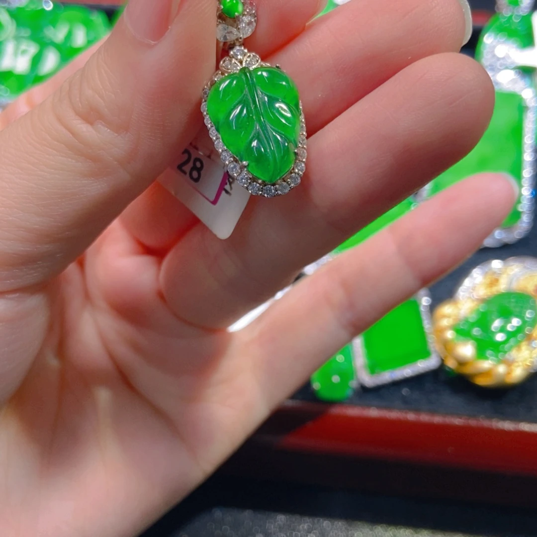 翡翠银S925镶嵌吊坠(不含链)