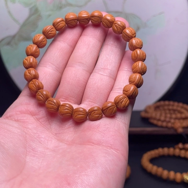 桃核手串0.9玉龙脊手串