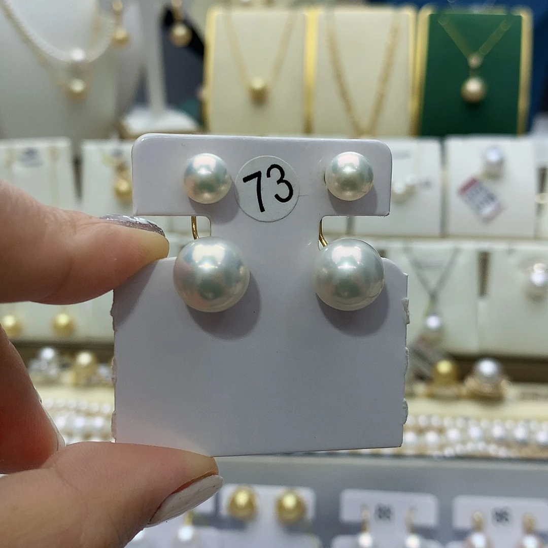 18K金镶嵌淡水珍珠耳饰