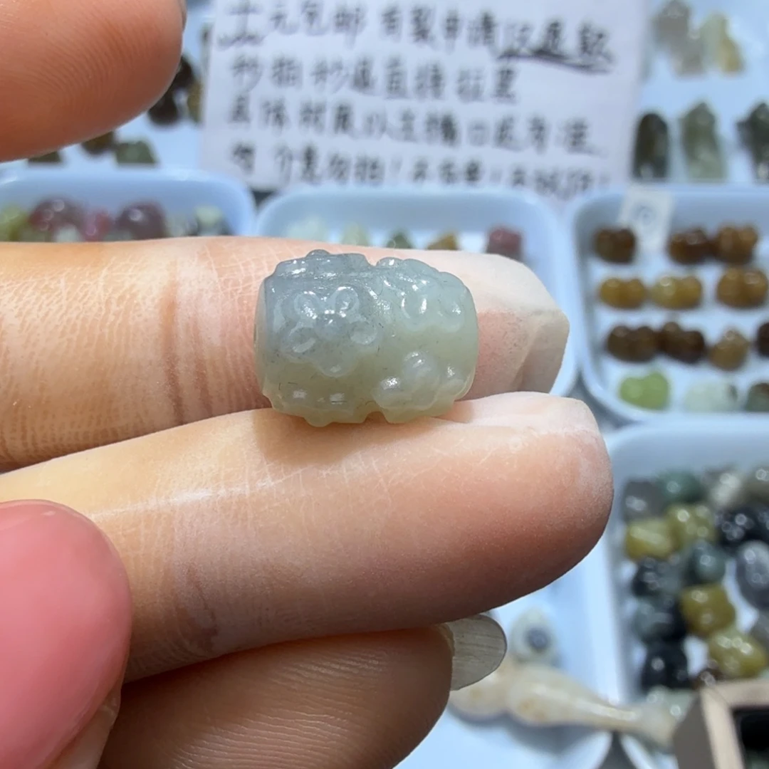 和田玉未镶嵌珠宝奇石