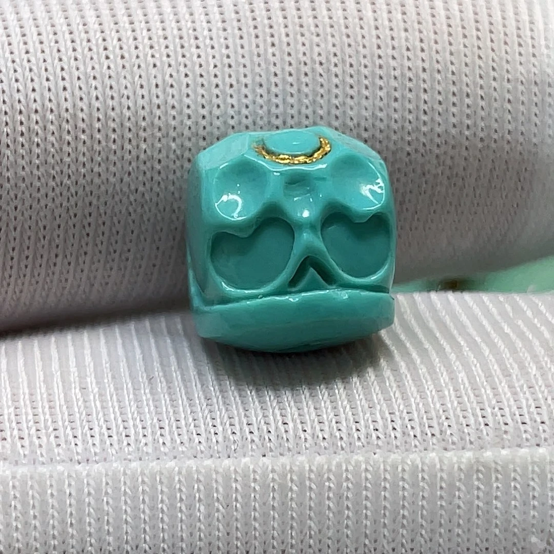 绿松石未镶嵌挂件