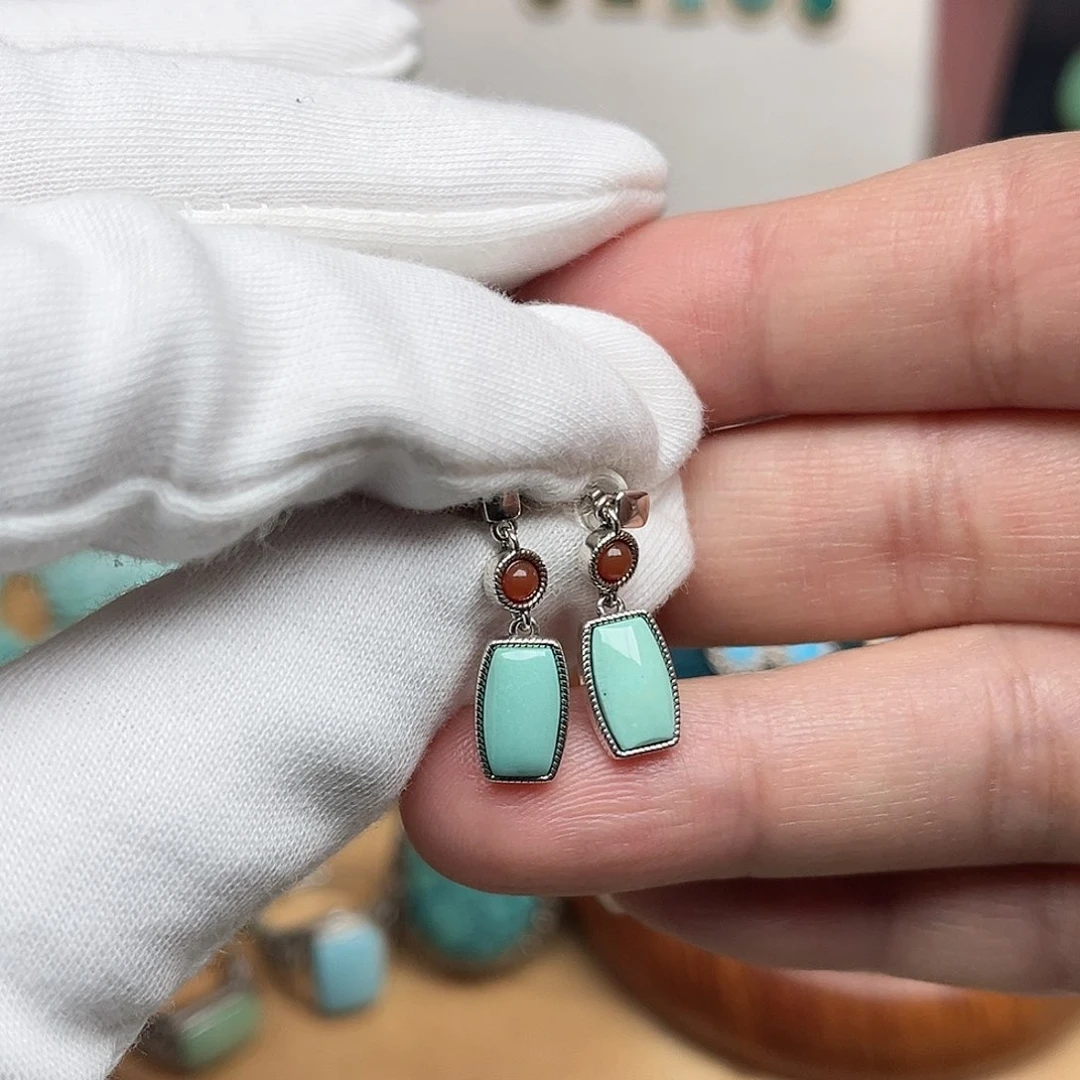 绿松石珠宝奇石银S925镶嵌