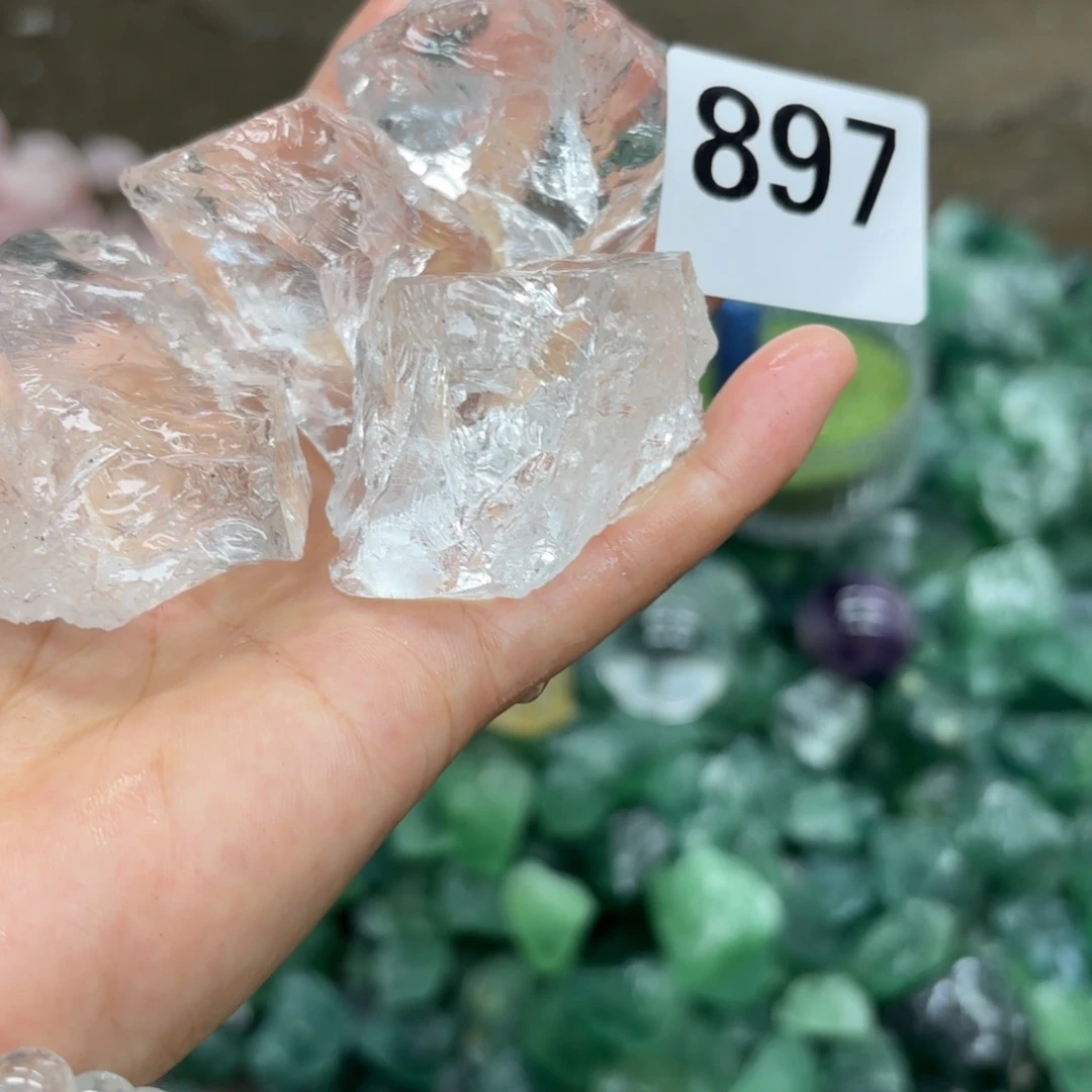 未镶嵌水晶大型摆件（非配饰）