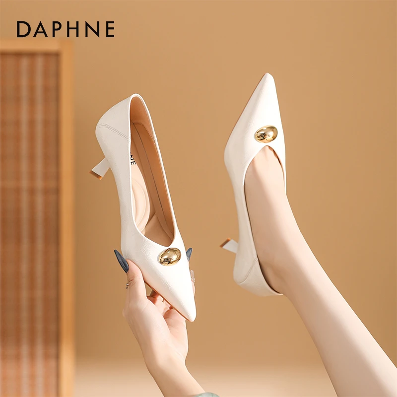 达芙妮2025新款尖头春季细跟高跟鞋百搭法式职业时尚单鞋浅口女鞋