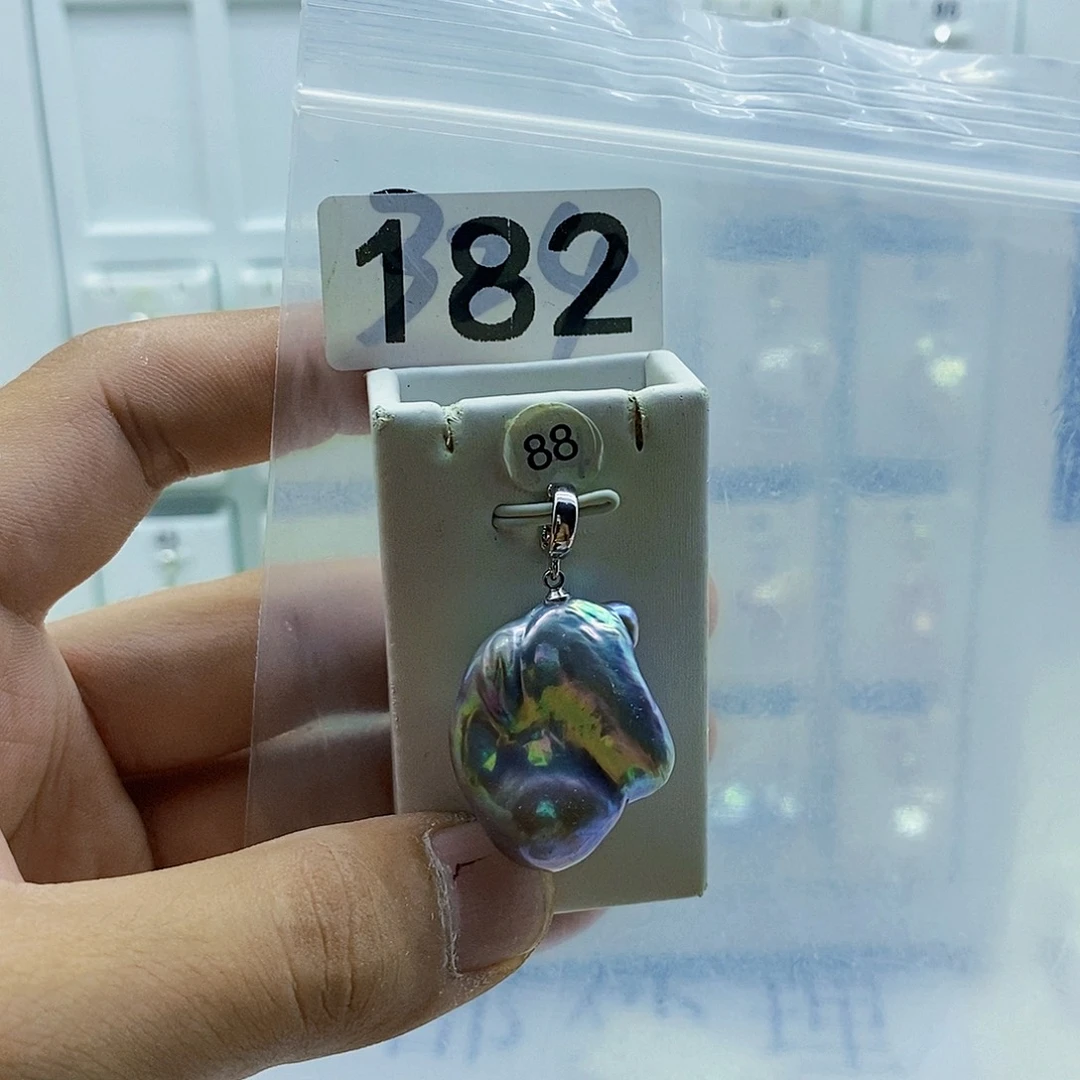 颈饰合金淡水珍珠