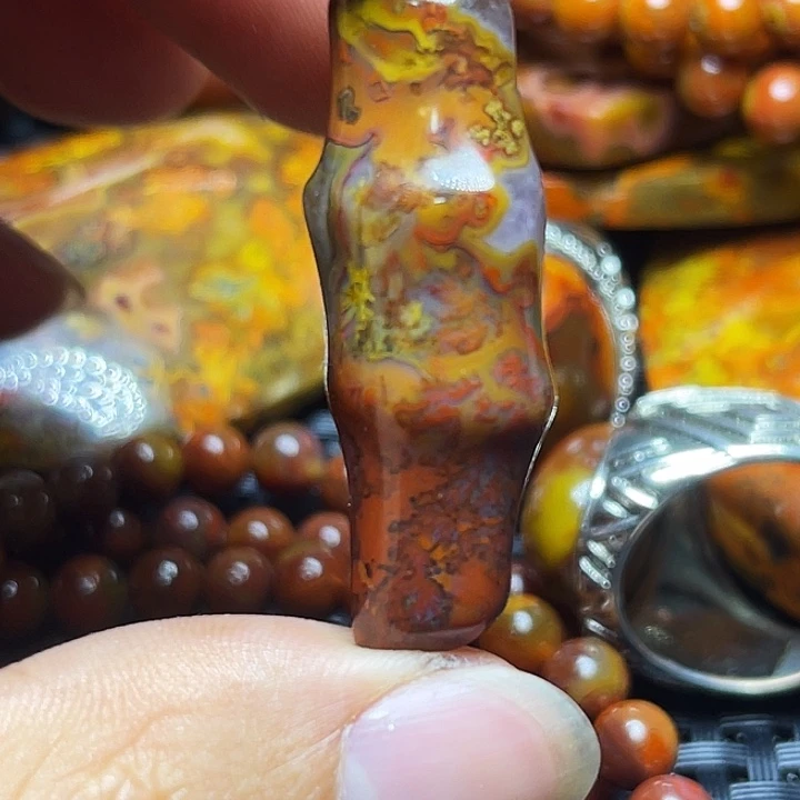 玛瑙/玉髓未镶嵌颈饰