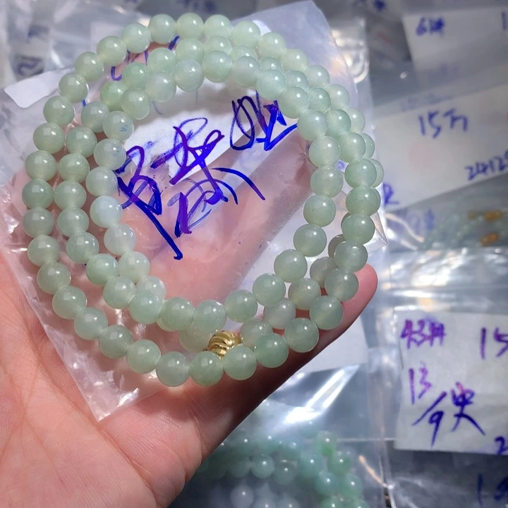 定制翡翠未镶嵌陈*姐