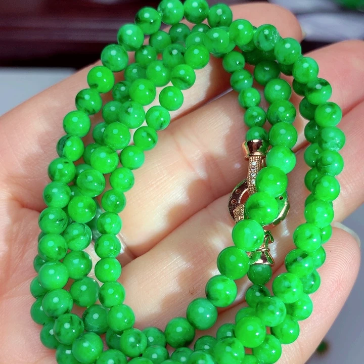 翡翠颈饰未镶嵌项链