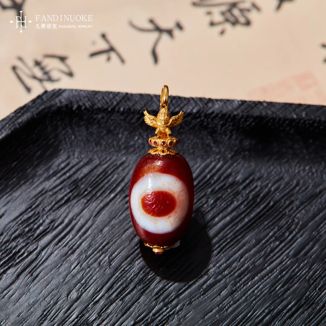 【加加专属】18k金镶红肉玛瑙日月星吊坠多样性发一#XY02000036