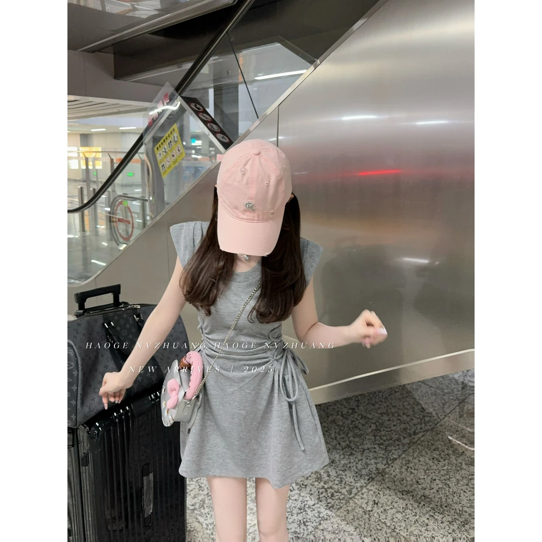 法式气质圆领捏褶无袖连衣裙夏季新款小个子收腰显瘦a字短裙子女