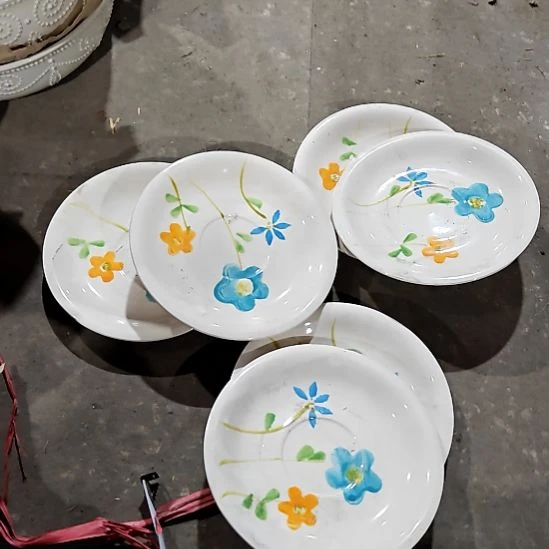 摆件陶瓷盘子碗啥都有