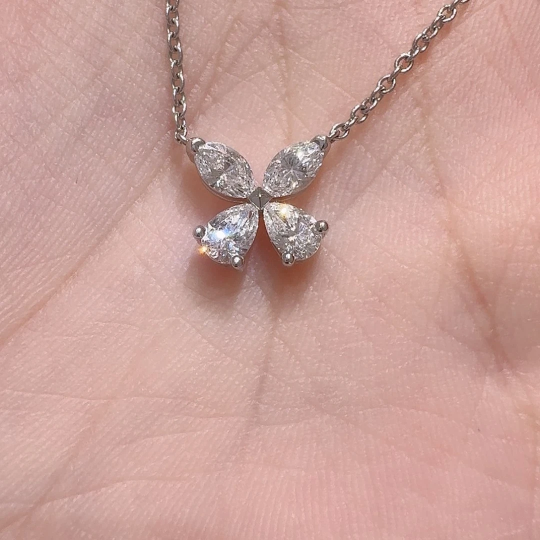 小***锅实验室培育钻石18K金镶嵌颈饰格家原版蝴蝶项链k白重金版