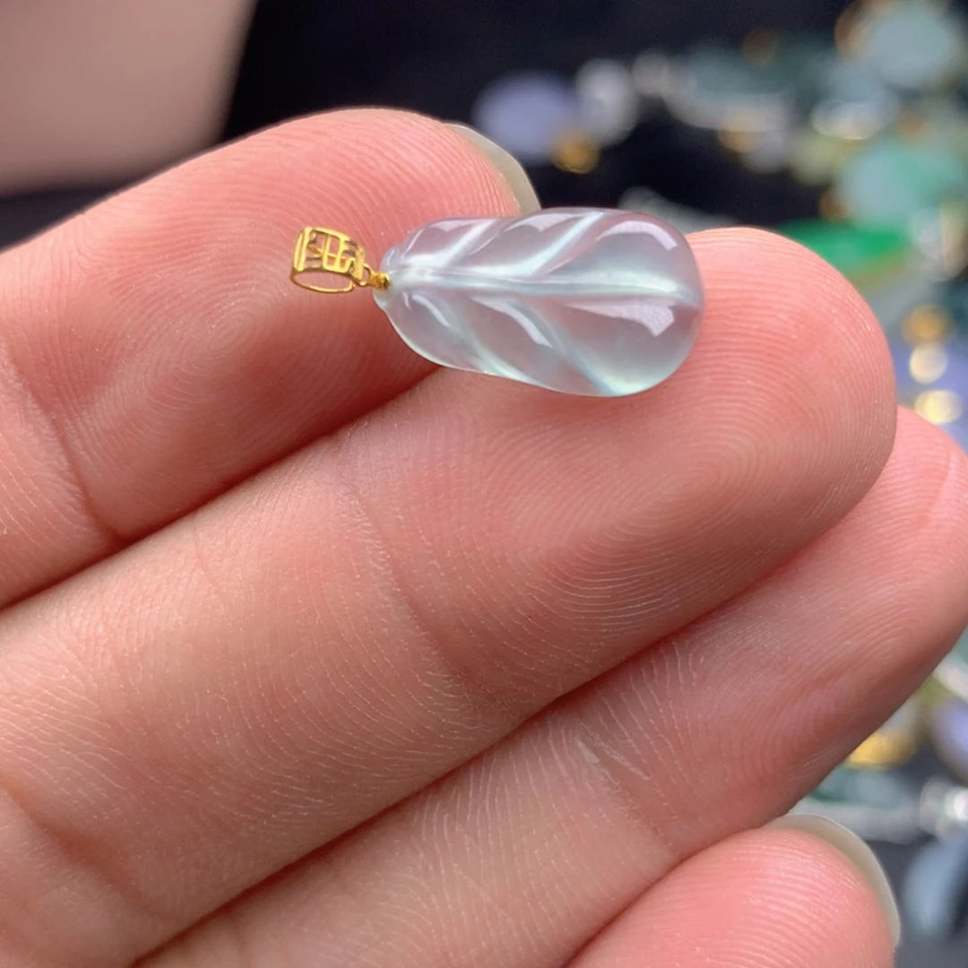【闪购商品】翡翠18K金镶嵌颈饰翡翠