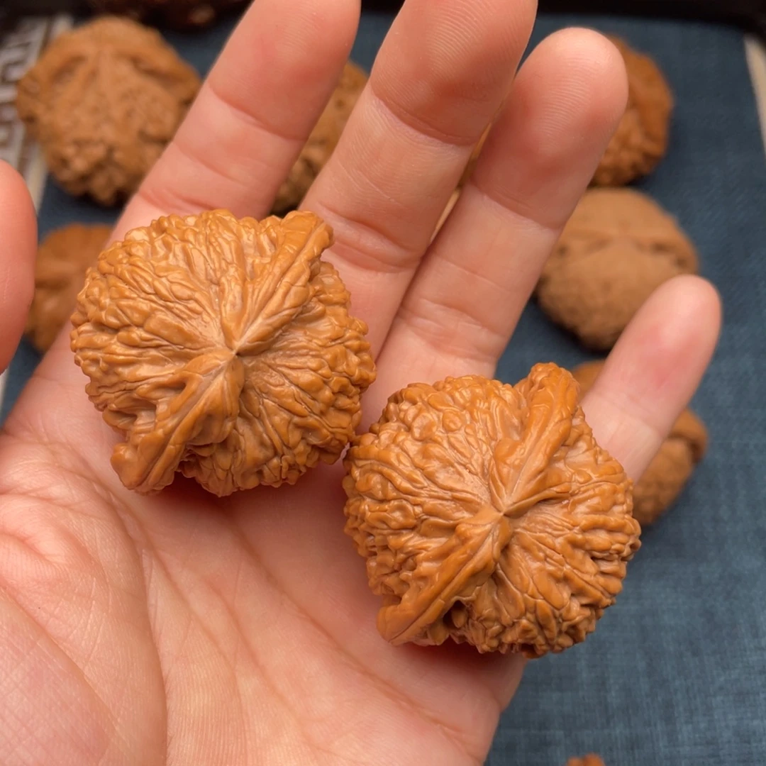 把件文玩核桃41全品红皮球白