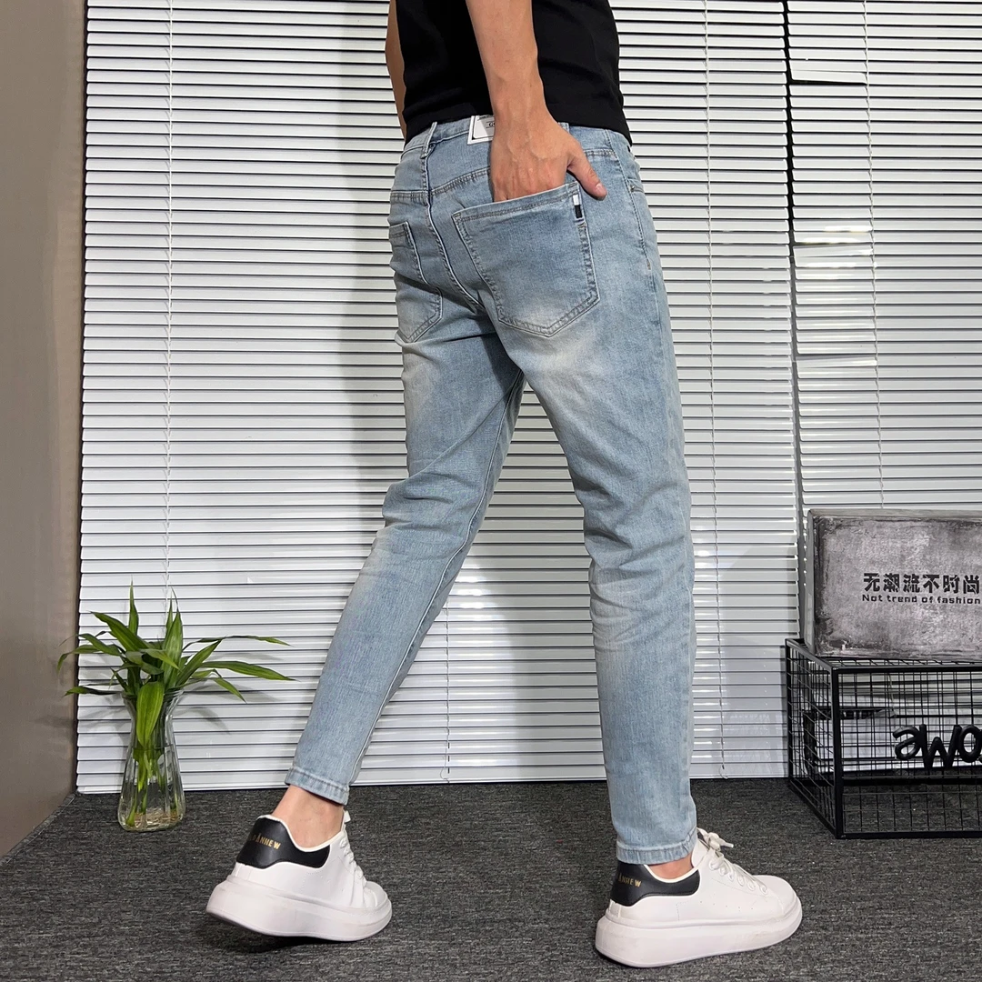 高端浅色牛仔裤男潮牌美式复古休闲显瘦百搭2025新款修身九分裤子