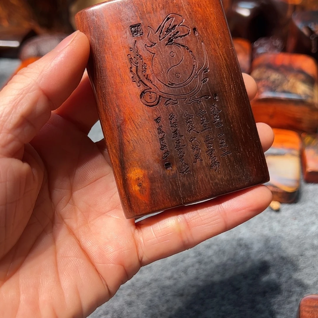 交趾黄檀（大红酸枝）葫**李