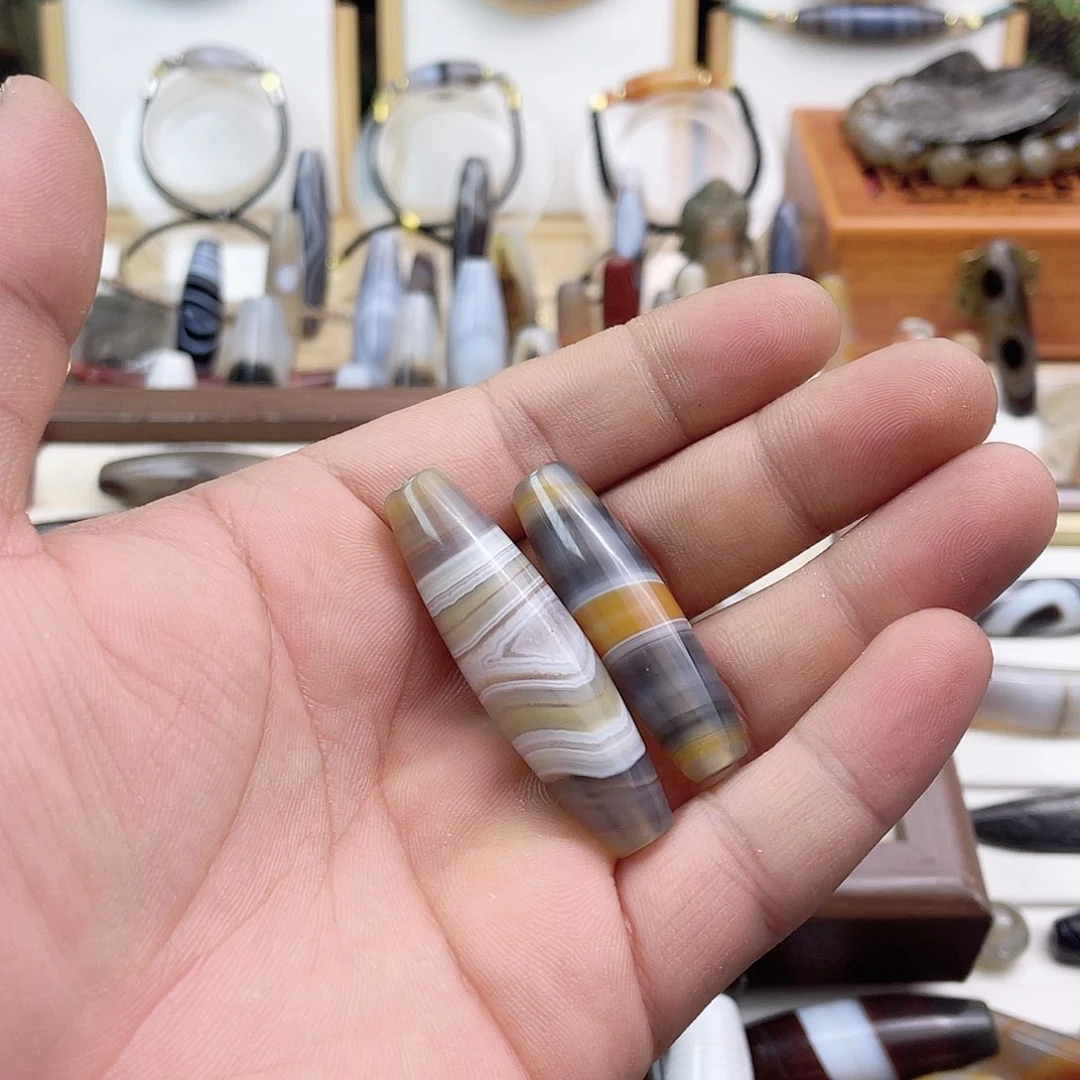 玛瑙/玉髓颈饰未镶嵌滕****）