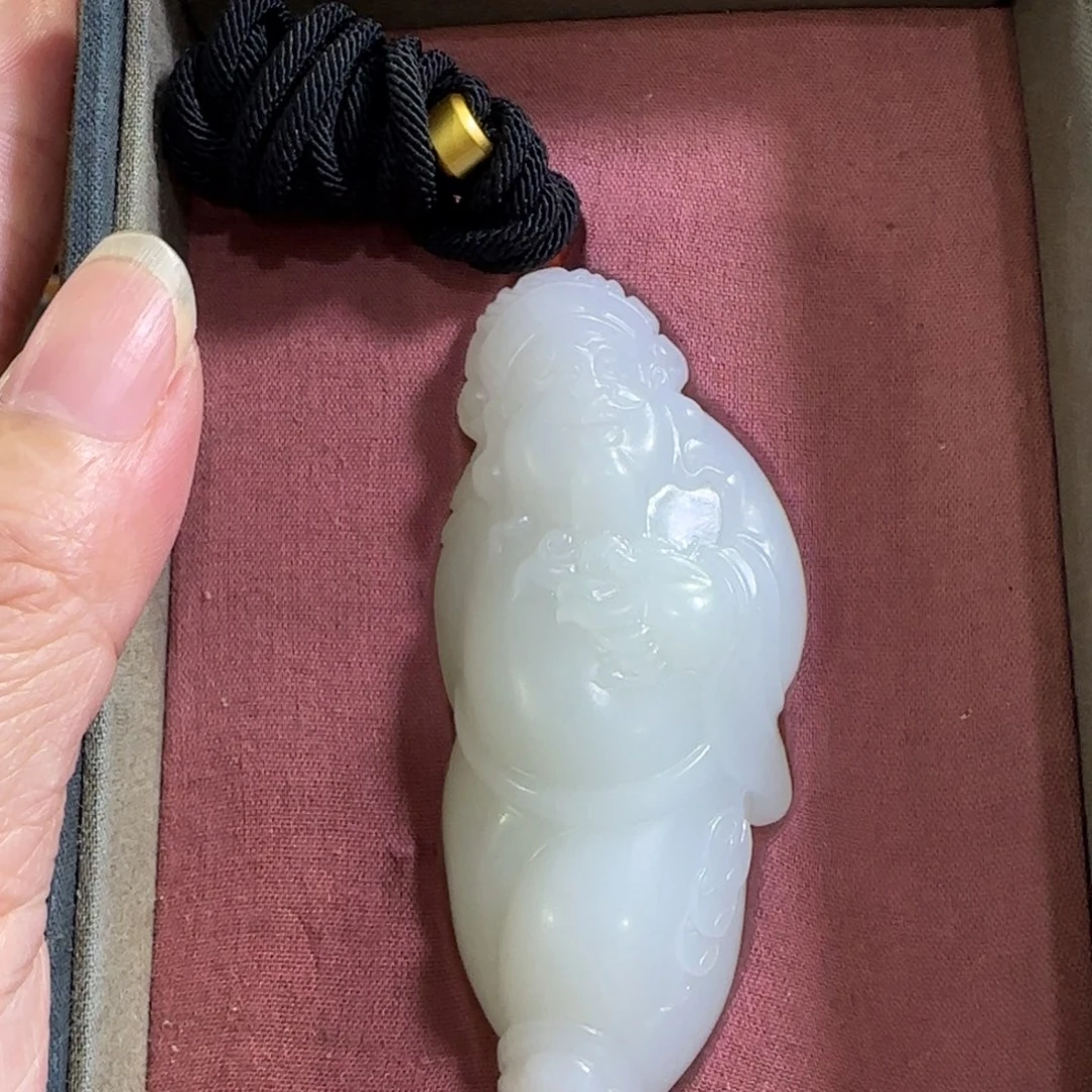 未镶嵌和田玉挂件