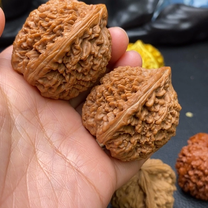 文玩核桃吊坠大蒜头