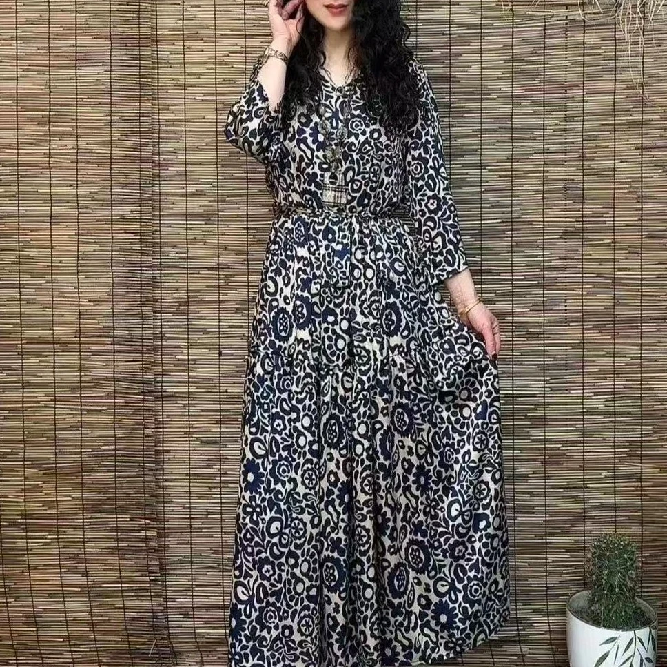 1-6811-23新款时尚连衣裙