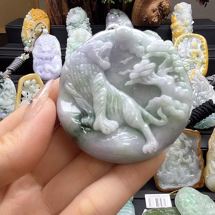 翡翠吊坠(不含链)未镶嵌