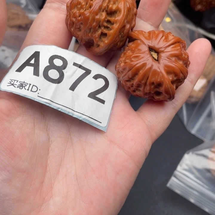 文玩核桃吊坠核桃