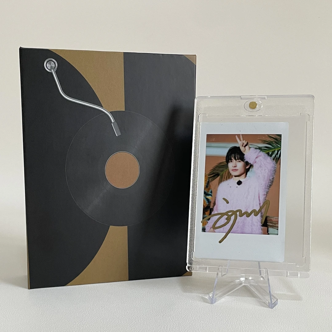 A8955【郭文韬】白边 正品签名3寸拍立得照片