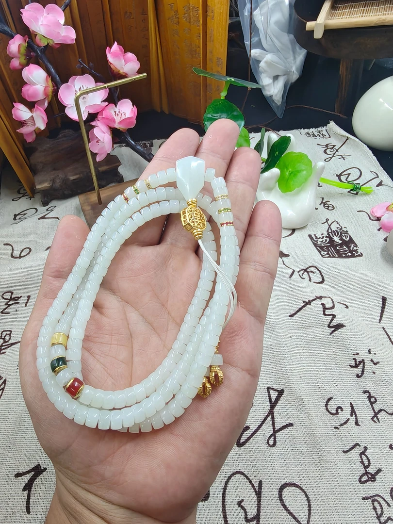 （一哥专属）HTSJ-1001和田玉项链约6MM多样性发其一