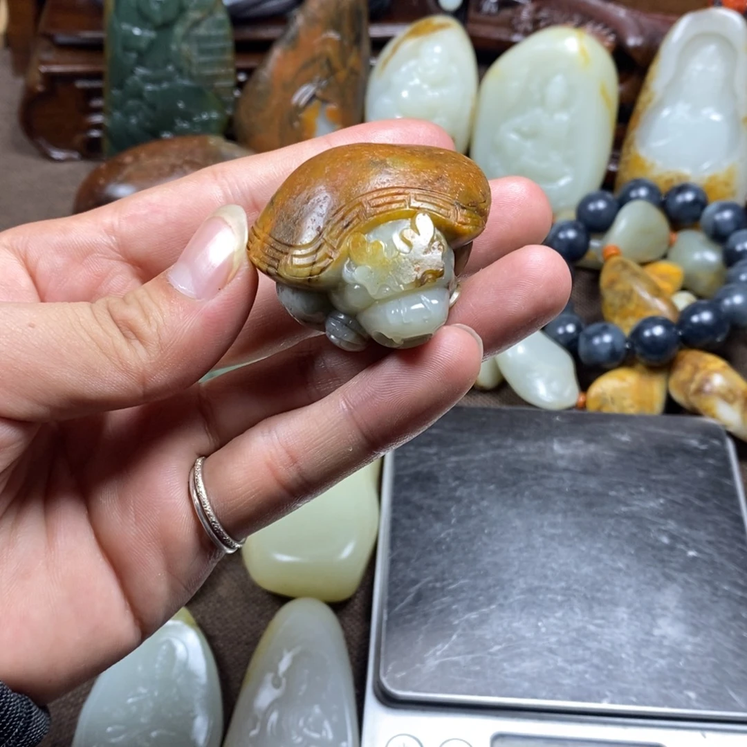 和田玉未镶嵌挂件