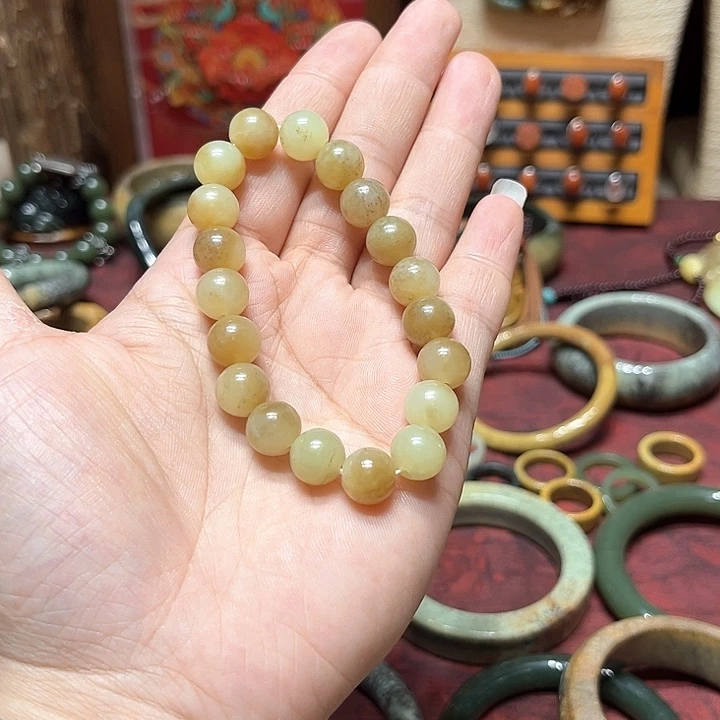 和田玉手串未镶嵌