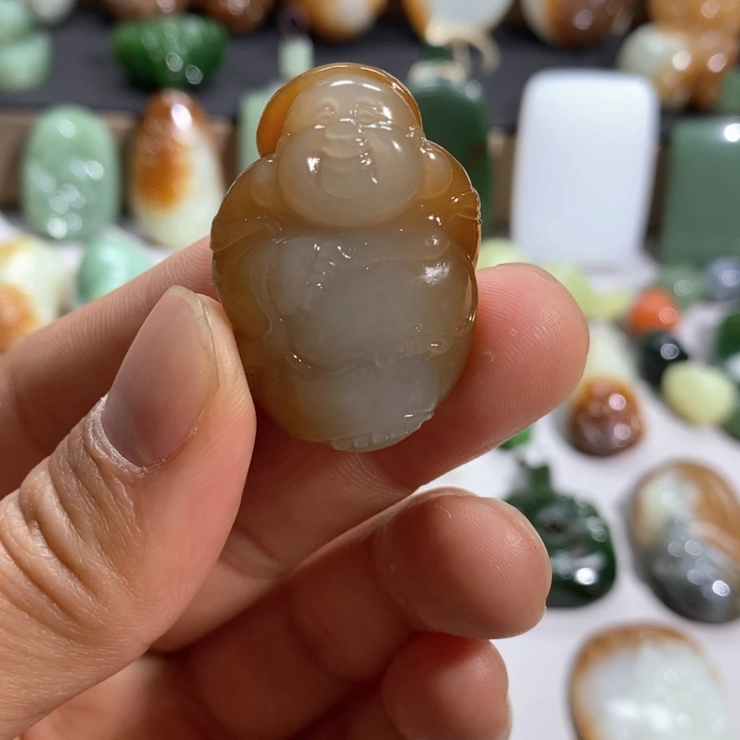 和田玉（糖玉）未镶嵌颈饰