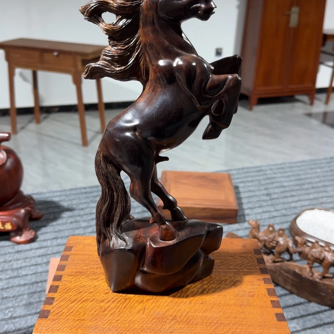 檀香紫檀（小叶紫檀）马到成功摆件啊啊啊啊