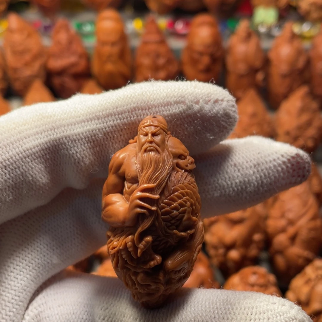 橄榄核吊坠进*抓才关羽