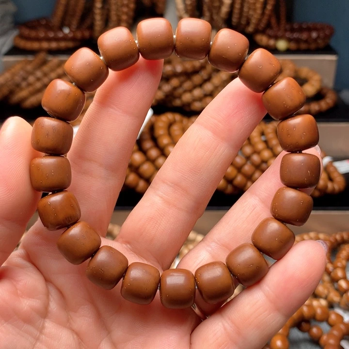 非金属木质紫金鼠11.5×10.5红皮道珠老型单圈精品