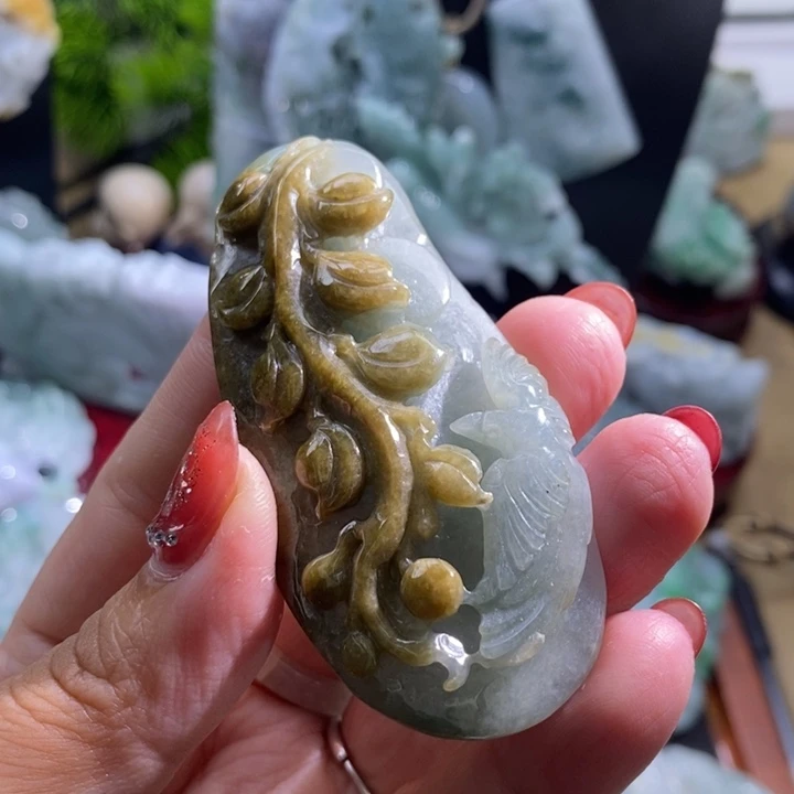 【闪购商品】颈饰未镶嵌翡翠喜上眉梢