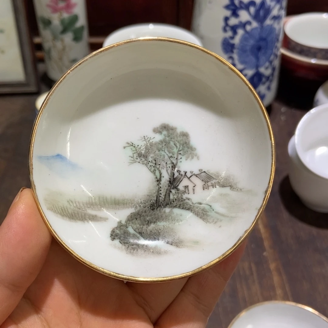 卷**婷陶瓷艺术品的设计