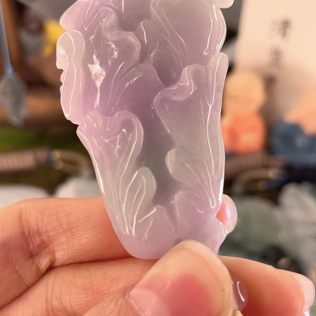 翡翠未镶嵌颈饰白菜