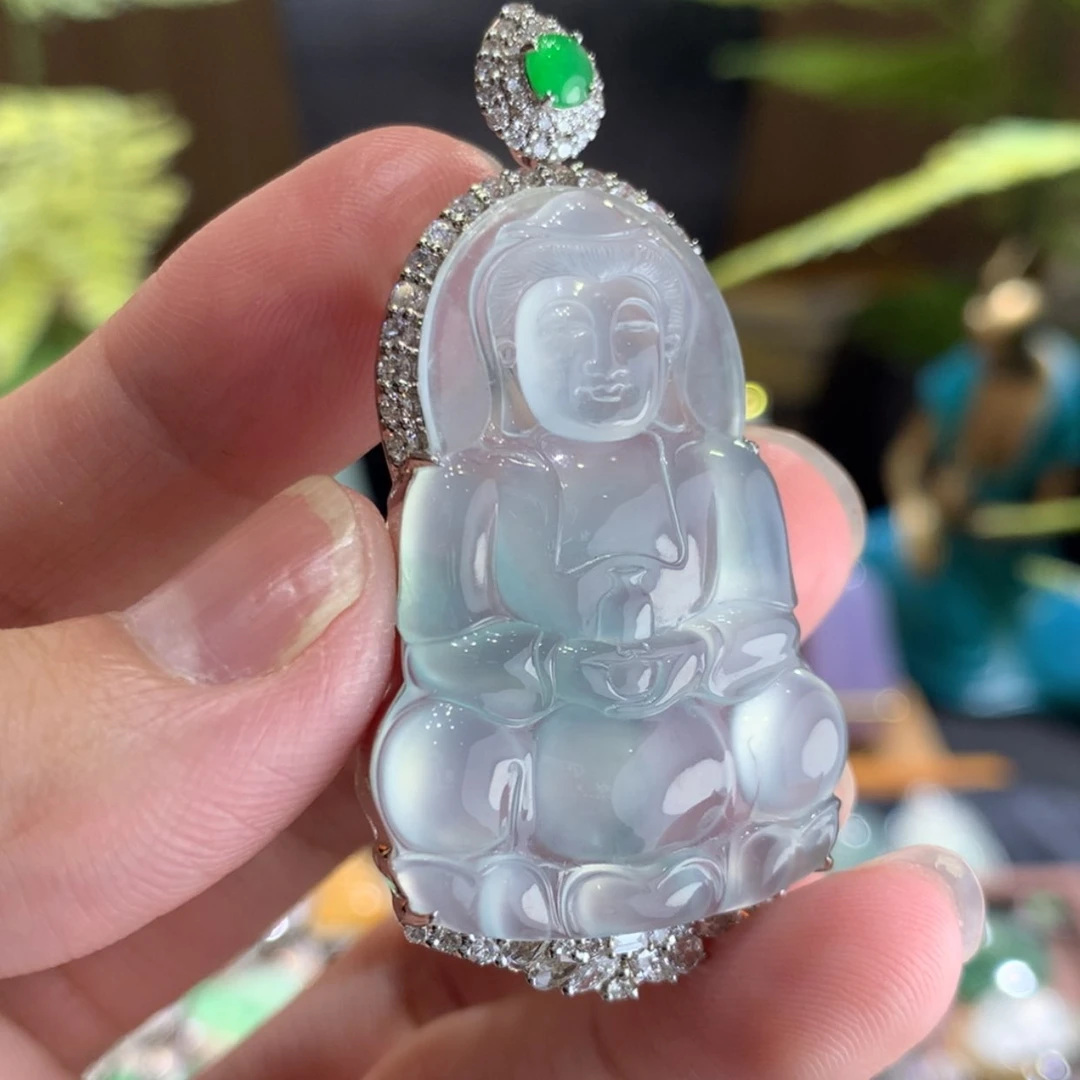 【闪购商品】翡翠颈饰18K金镶嵌观音