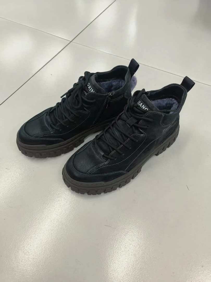 新款气质百搭潮流男士{大棉}休闲鞋/10255