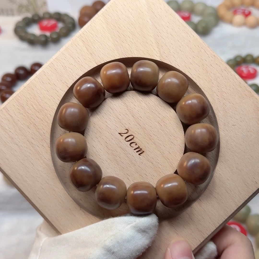 白玉菩提吊坠卡19手工干磨巧克力