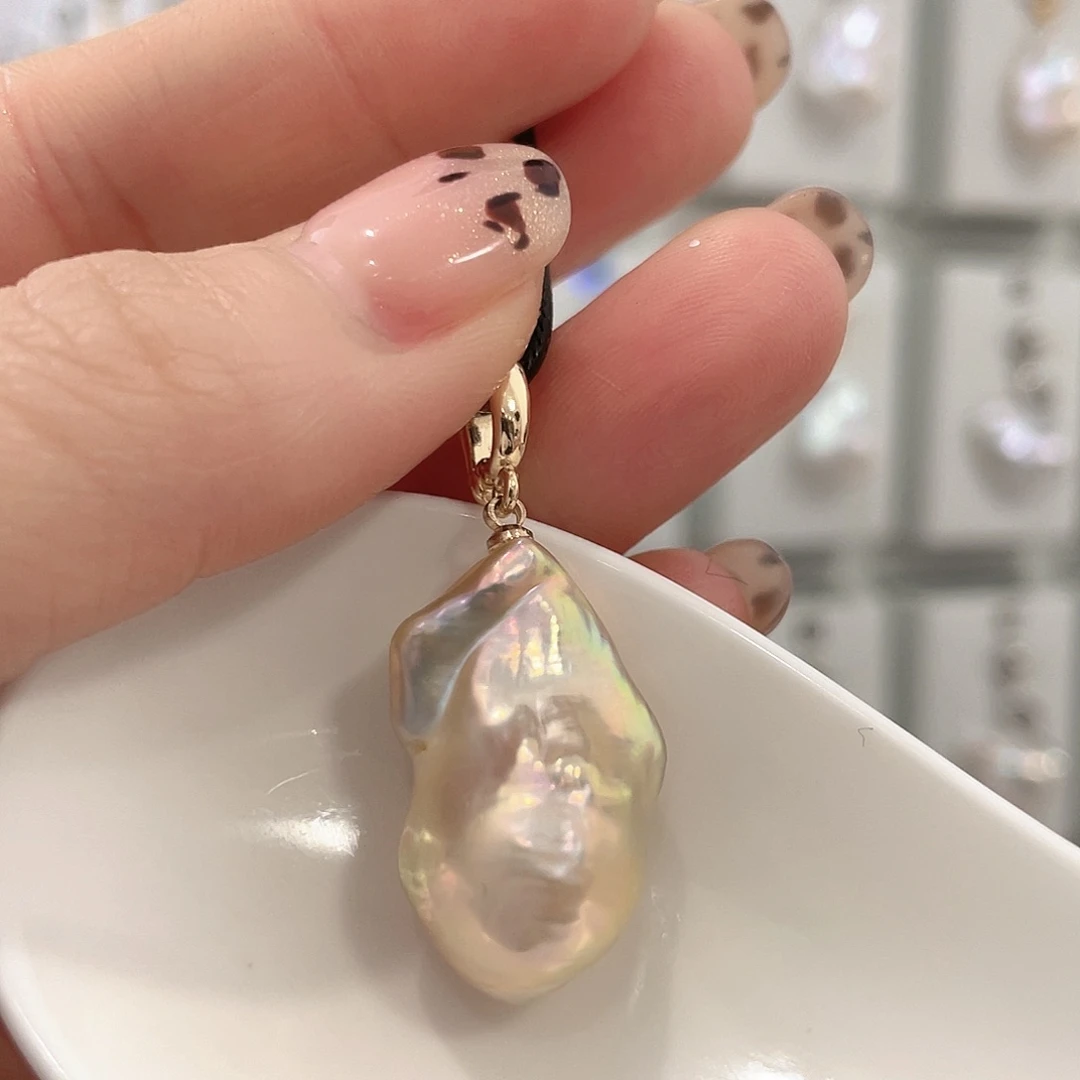 颈饰淡水珍珠未镶嵌