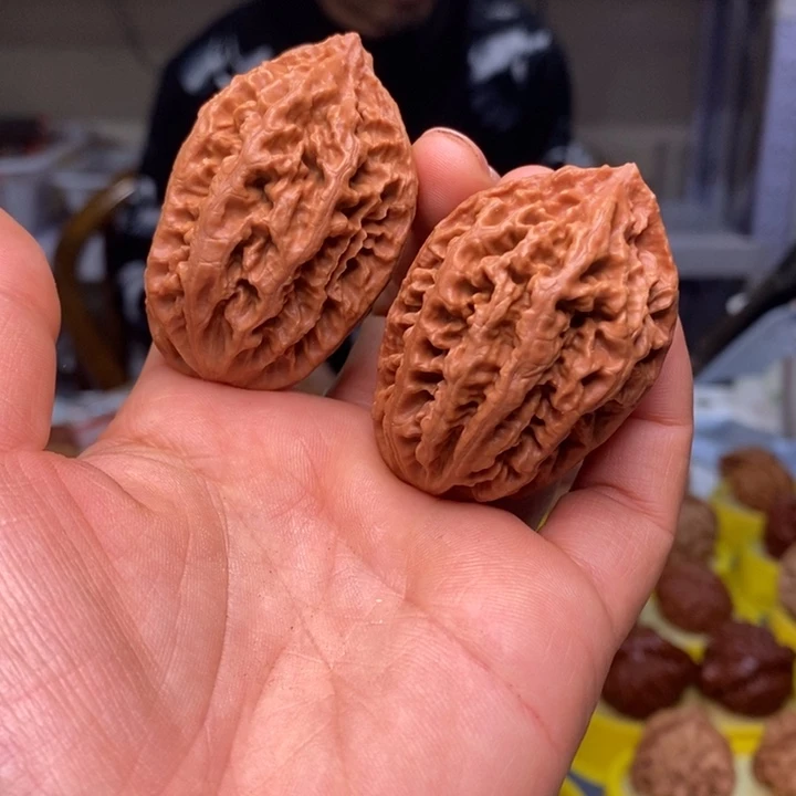 文玩核桃吊坠文玩核桃野生秋子～98