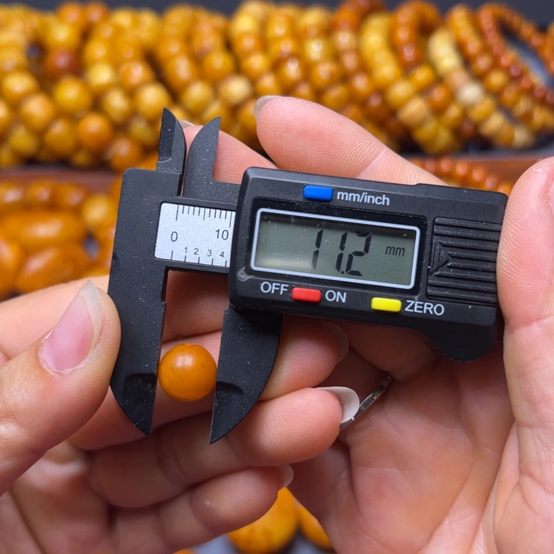 琥珀未镶嵌吊坠(不含链)